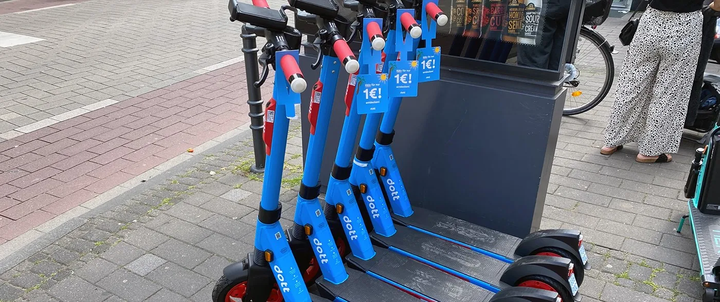 E-Scooter-Gutscheine und Spartipps für Dott, Lime, Voi & Co.