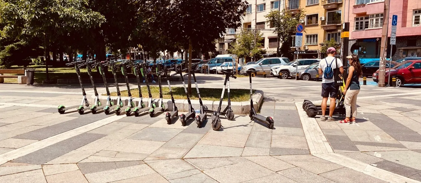 E-Scooter im Ausland: Regeln in beliebten Reiseländern