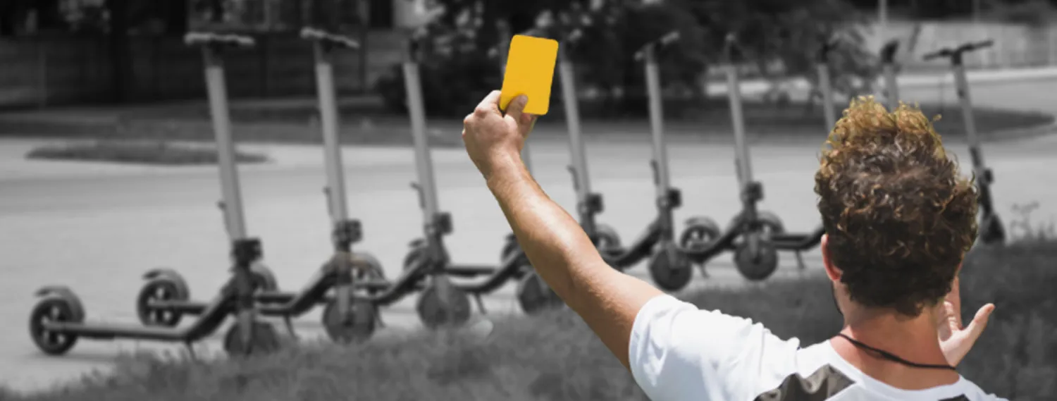 Gelbe Karte für E-Scooter: Städte werden aktiv