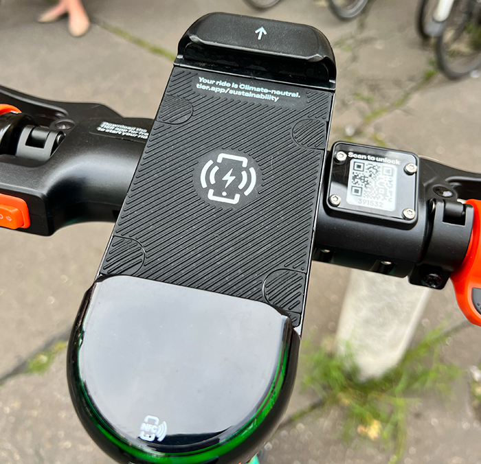 Smartphone-Halter TIER E-Scooter 2022